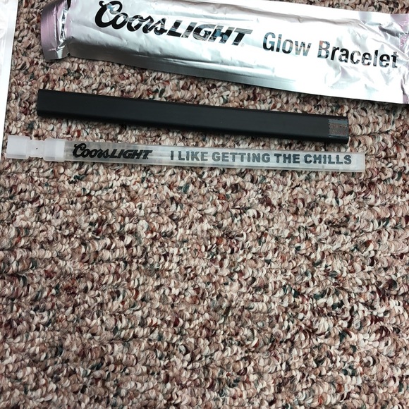 Coors light glow stick bracelets - Picture 2 of 3